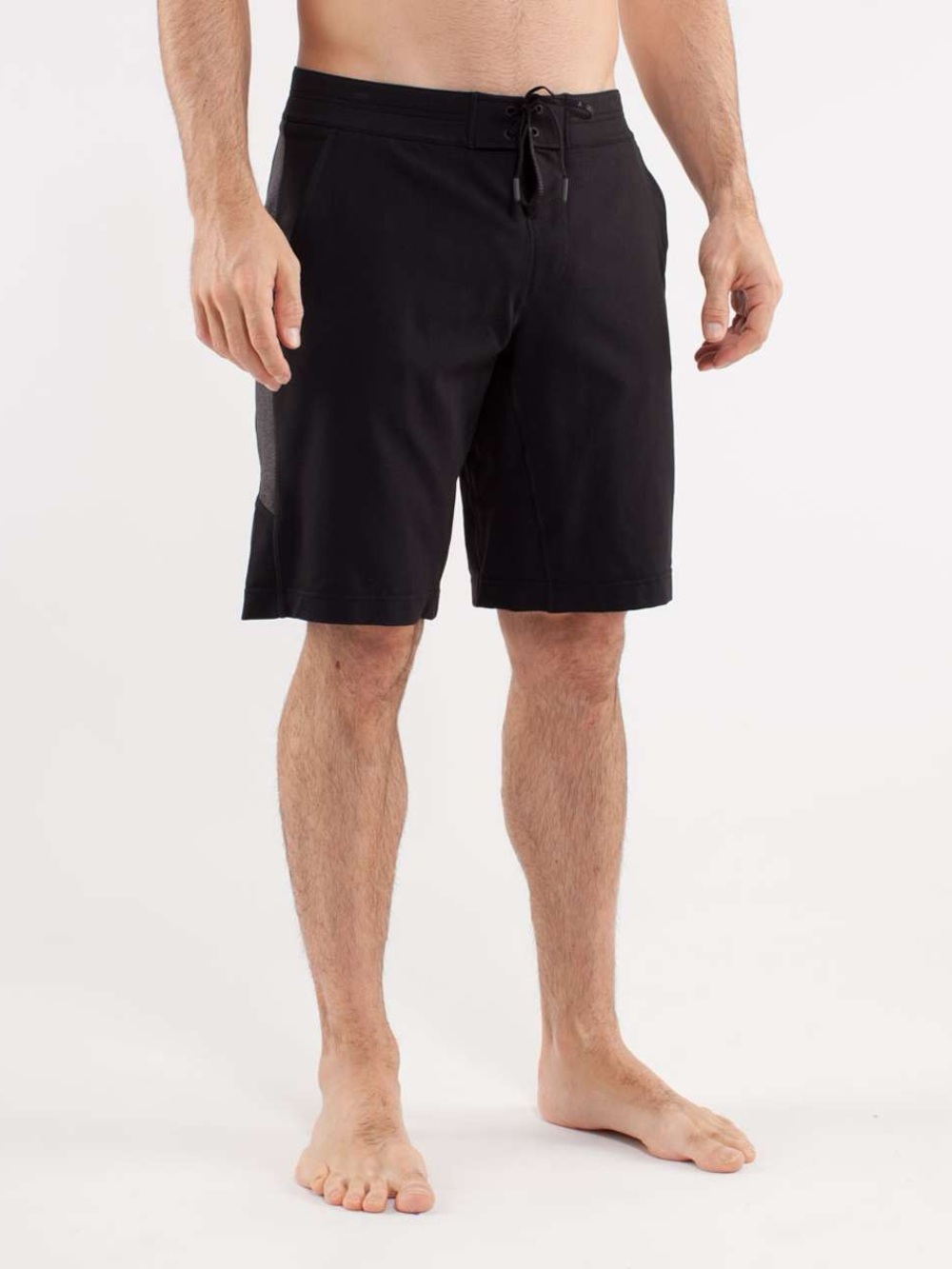 i117 LULULEMON Kung Fu Shorts